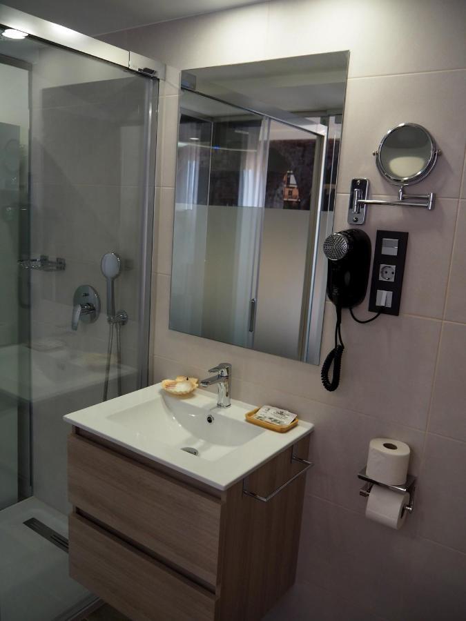 Hostal Don Suero De Quinones Hospital de Órbigo Eksteriør bilde