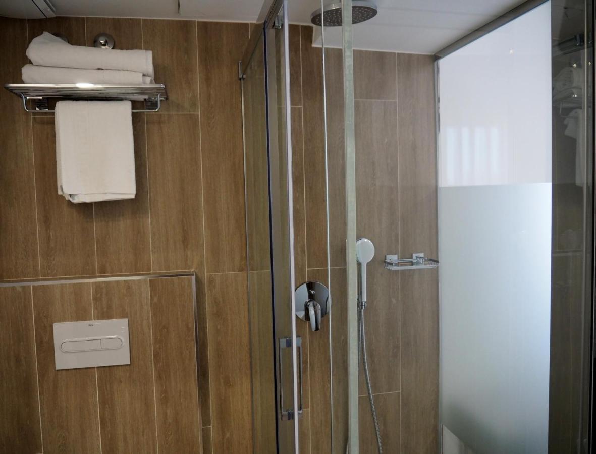 Hostal Don Suero De Quinones Hospital de Órbigo Eksteriør bilde